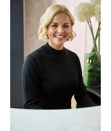 Golden Ladies Turtleneck Jumper
