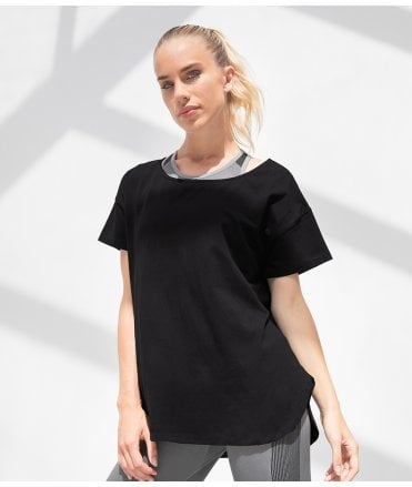 Tombo Scoop Neck Tee